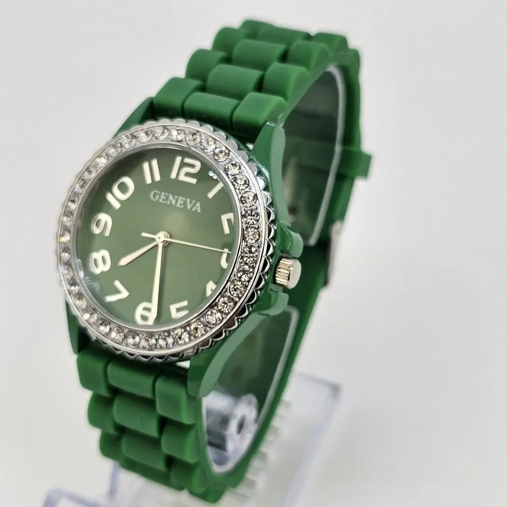 38MM Women's Watch Green Dial Green‎ Plastic Band Straps New Battery